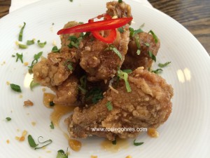 Crispy wings with caramelised fish sauce